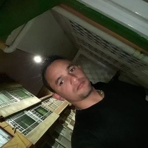 Meet your Posher, Victor antonio